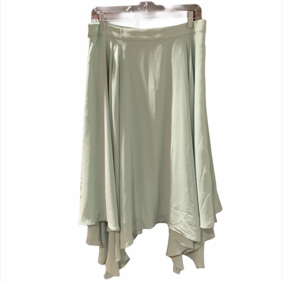 Banana Republic Dresses & Skirts - NWT Banana Republic teal midi skirt